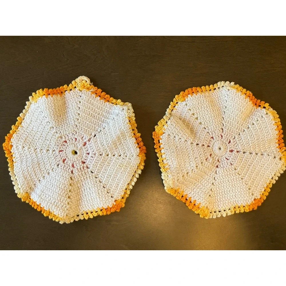 Set of 2 Crochet Hot Pads Trivets Floral Handmade Farmhouse Kitchen Decor